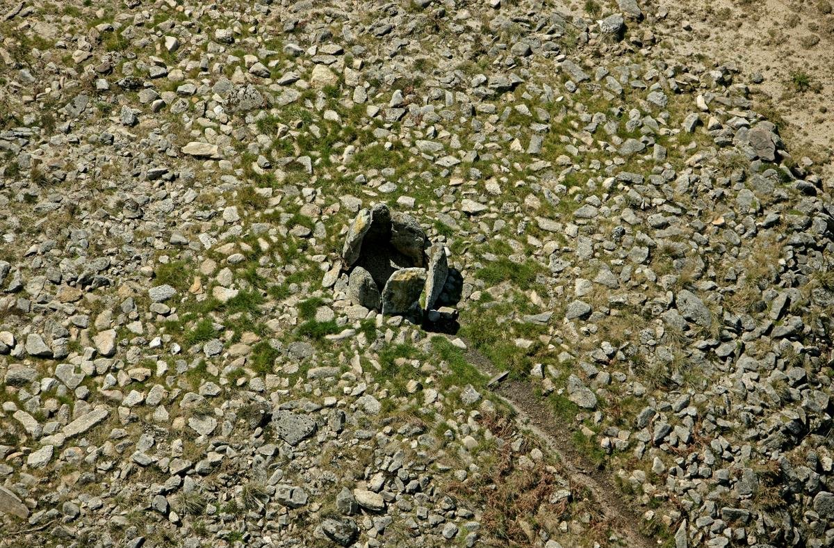 Outeiro de Gregos 2 Mound