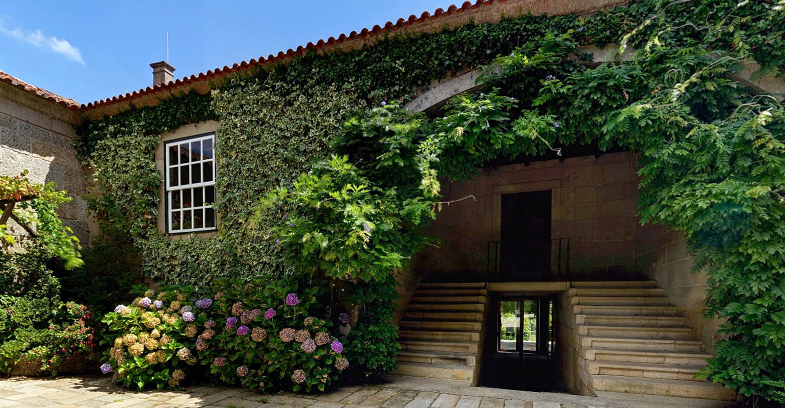 EÇA DE QUEIROZ FOUNDATION EÇA DE QUEIROZ FOUNDATION